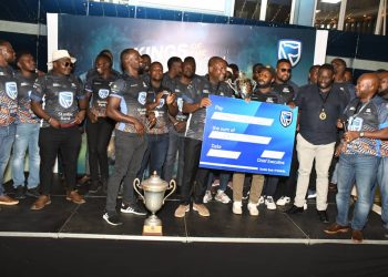 Black Pirates receive rugby league winning bonus from Stanbic Bank